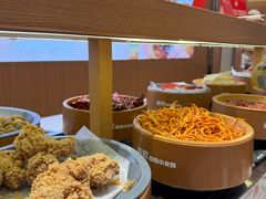 -龍歌自助小火锅(市南金茂湾店)