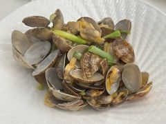 -品海楼·大连海胆锅贴馆(东港店)