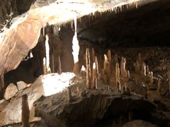 -波斯托伊纳溶洞