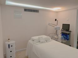 -JNK皮肤管理中心