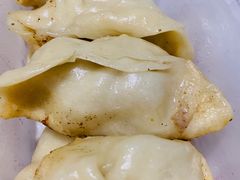 -黄阿姨锅贴大王(万航渡路店)