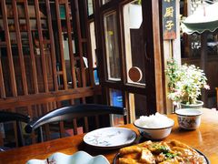 -小厨子私房菜·云南美食店