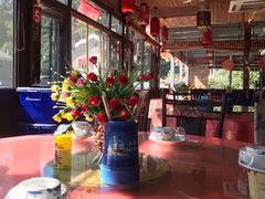 -明月食府(二区干二路店)