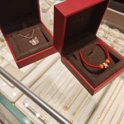 -周大生CHOW TAI SENG(成山路巴黎春天店)
