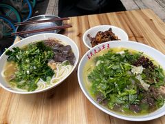 -文山荷鲜居(翠湖店)
