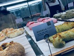 -奈雪的茶(市百一店)