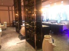 大堂-尘香•传统川菜(创汇首座店)