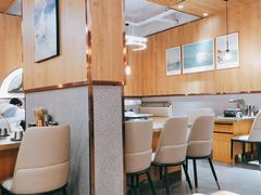 大堂-围炉肉舍丹东海鲜烤肉·烤活鳗(步行街店)