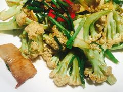 -外婆私房菜(新亚百货店)