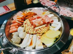 -哈哈碳都·牛肋条无限自助烤肉(宝龙店)