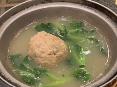 扬州狮子头-陈记菜馆·非遗淮扬菜(东关街教场店)