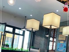 -黄记煌三汁焖锅(名泉广场店)