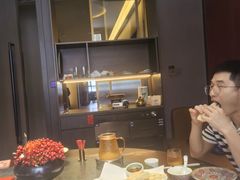 -鸽子侯·家宴·平价海鲜(绿地店)