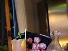 -肆季荟·SEASONS(江苏电视塔店)