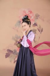 -盘子女人坊生日照·摄影馆(浦东店)