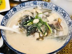 豆腐鱼头汤-古尚锦酒楼·水上餐厅