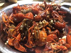 -琥珀老六龙虾(四里河店)