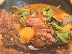 -哈尔滨烧烤·山河村铁锅炖(交大店)