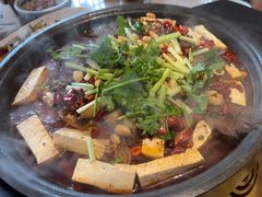 -严记小天府酸菜鱼(西四路店)