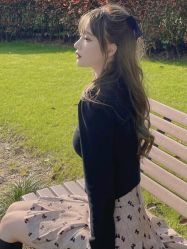 -AYO SALON