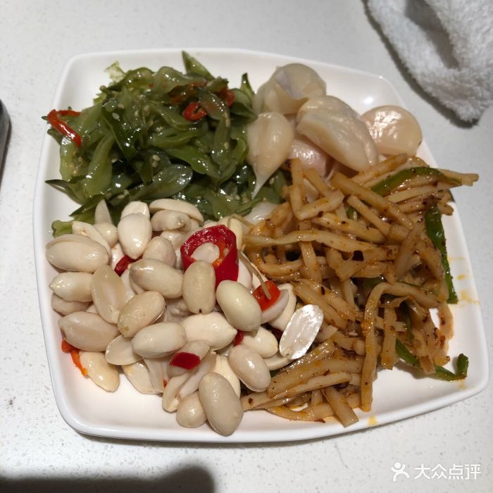 海底捞火锅(嘉茂店)自助小菜图片