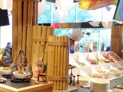 -怡咖啡海鲜自助餐厅(浦东香格里拉店)