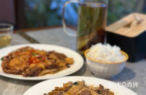 Sichuan-style Stir-fried Beef Shank with Bamboo Shoots