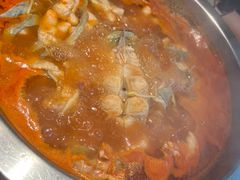 -野山舂·贵州现舂酸汤火锅(鸿通城店)