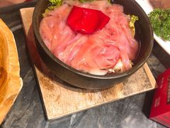 8s鸭肠-热火朝天鲜切牛肉火锅(南强街巷店)