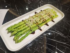 煎芦笋-MEAT MATE 鲜食肉铺(凤凰汇·里巷店)
