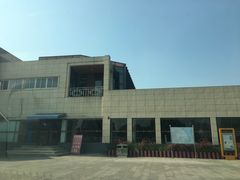 -平望服务区·停车场