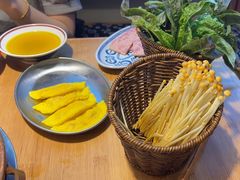 -洱火云南酸菜牛肉火锅(石景山当代商城店)