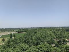 -汉长安城未央宫国家考古遗址公园