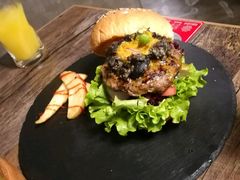 -HIGH FIVE哈福手工汉堡(桂林路店)