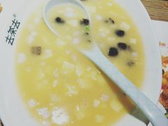 豆腐汤-去茶去餐厅(中央大街店)