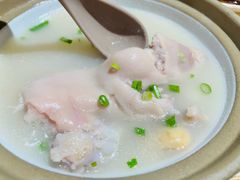 -叁煨蹄花·下饭盐帮菜(人民广场店)