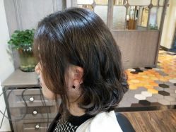 -苑苑发型设计