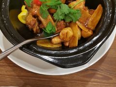 鲍鱼一品滑鸡煲-广州天河合景福朋喜来登酒店 · 聚味轩中餐厅