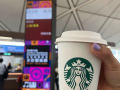 -星巴克(香港国际机场44号闸店)