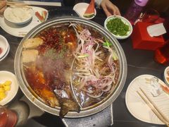 -辣尚瘾·烤鱼·新川菜(交大直营店)