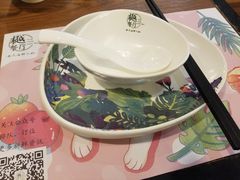 -樾餐厅泰式海鲜火锅(民歌湖店)