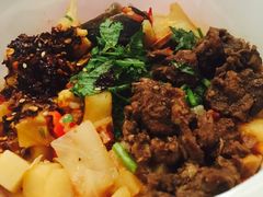 -王菊美食街·王菊面馆(总店)