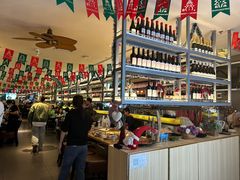 门面-大头虾越式风味餐厅(光明广场店)