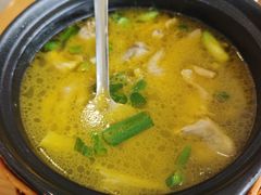 -品鲜村农家菜·阳澄湖大闸蟹(总店)