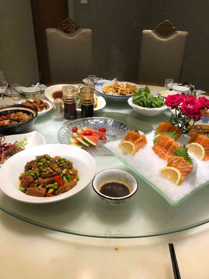 二苑饭店-"店面虽然小点,但是菜的味道超级好,老板娘.