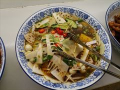 -爱客得牛排海鲜烤肉·火锅自助(春熙路黑金好店)