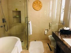 -青岛海尔洲际酒店