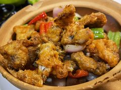 啫啫牛蛙煲-绿柠食堂(北外滩店)