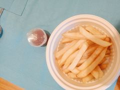 -亚龙湾希尔顿自助餐厅·海鲜·烧烤·沙滩BBQ·现场乐队