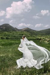 点击看大图 唯美浪漫-挪娅婚纱摄影皇家会所